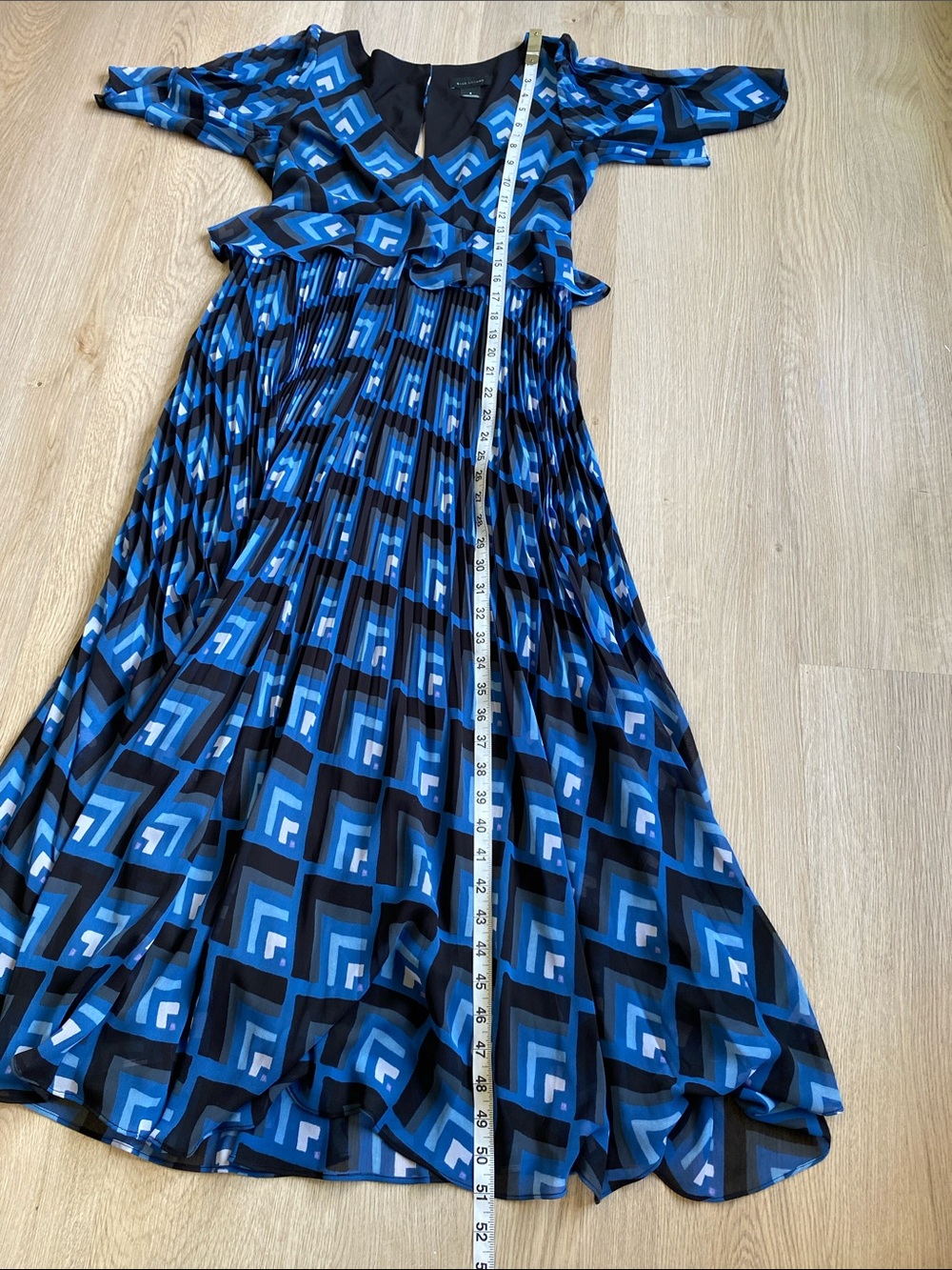 Club Monaco Blue Geometric Pleated Midi Dress Flutter Sleeve Peplum Size 4 - Picture 14 of 14